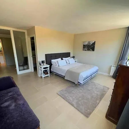 - Casco Antiguo De - Piscina Y Jardin * Gerona