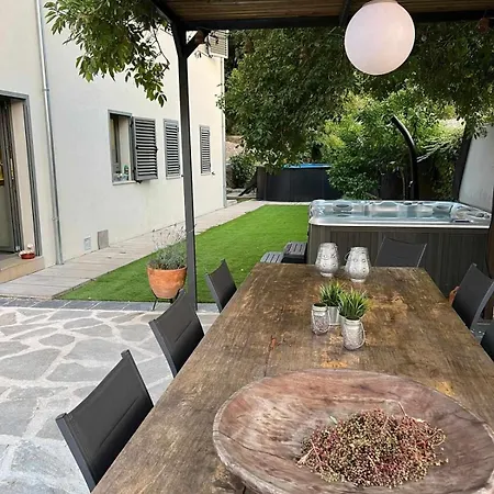 - Casco Antiguo De - Piscina Y Jardin