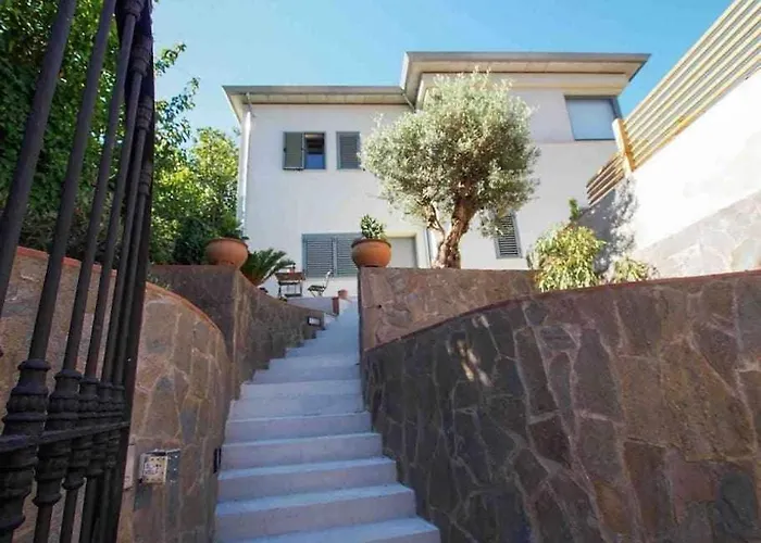 Villa - Casco Antiguo De - Piscina Y Jardin Gerona