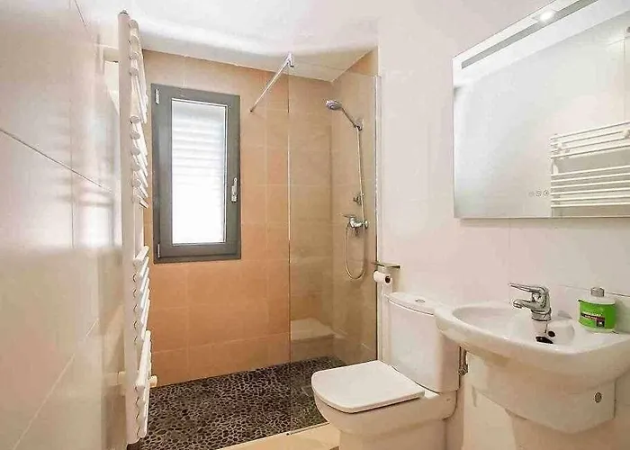 - Casco Antiguo De - Piscina Y Jardin Villa