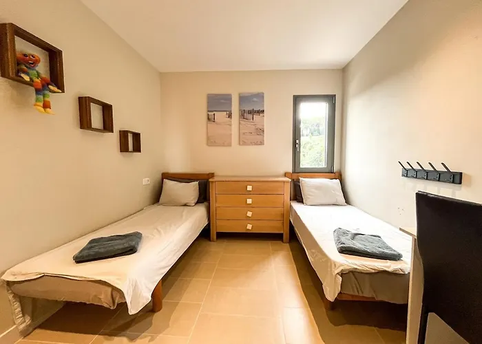 Villa - Casco Antiguo De - Piscina Y Jardin *