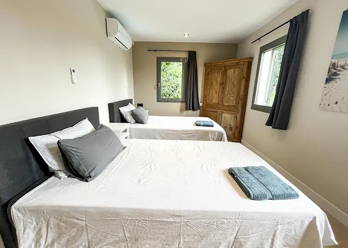 - Casco Antiguo De - Piscina Y Jardin