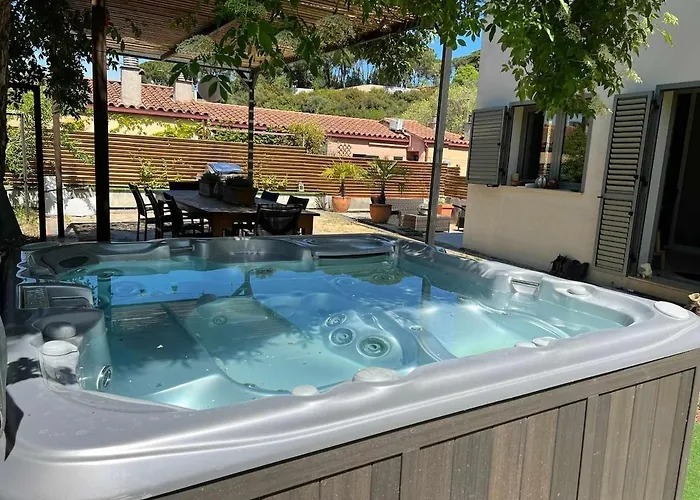 - Casco Antiguo De - Piscina Y Jardin *